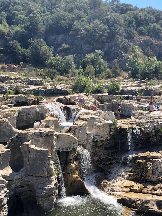 Appartamento L'Atelier Des Reves La Roque-sur-Cèze Esterno foto